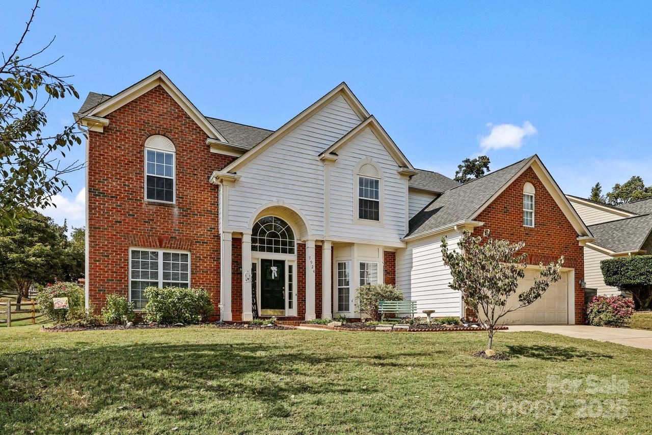 7924 Fairmeadows Dr., Charlotte, NC 28269
