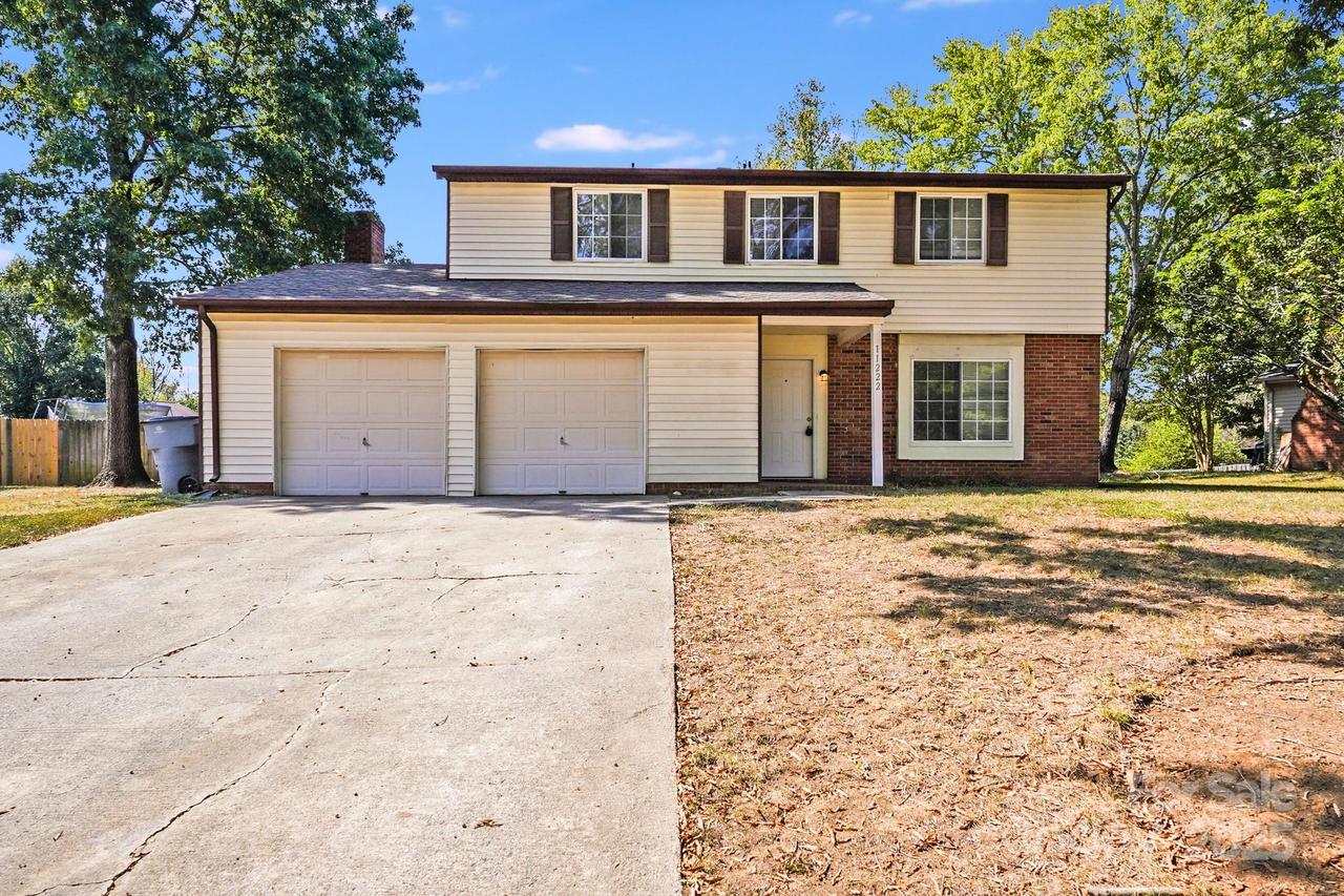 11222 Smoke Tree Ln., Charlotte, NC 28226