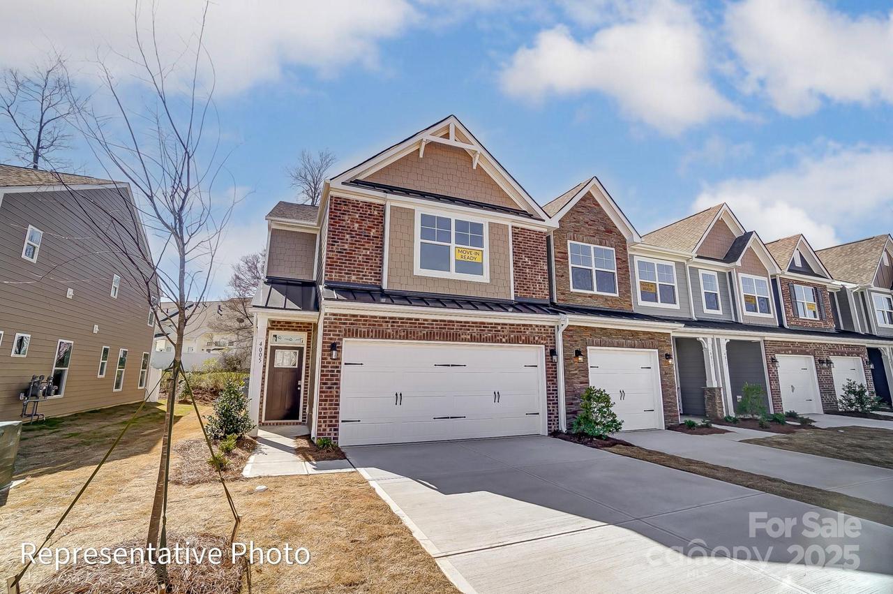 4251 Black Ct., Harrisburg, NC 28075