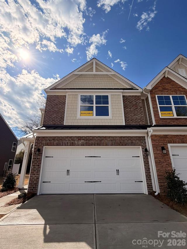 4251 Black Ct., Harrisburg, NC 28075