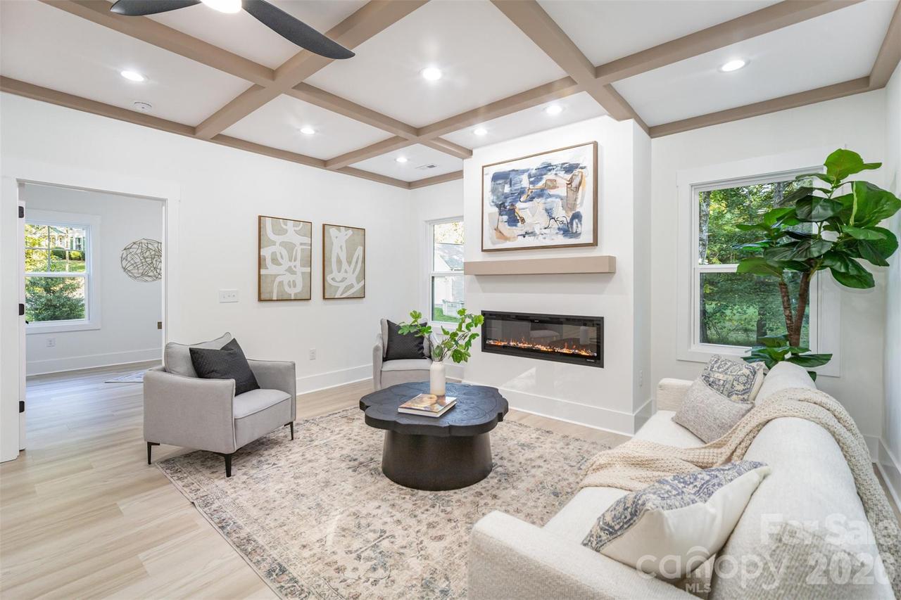 10405 Briarhurst Pl., Mint Hill, NC 28227