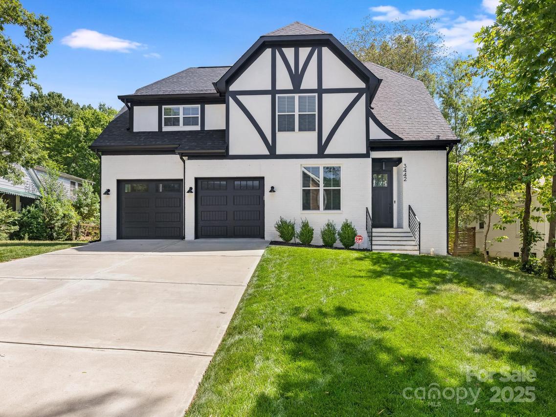 3442 Byrnes St., Charlotte, NC 28205