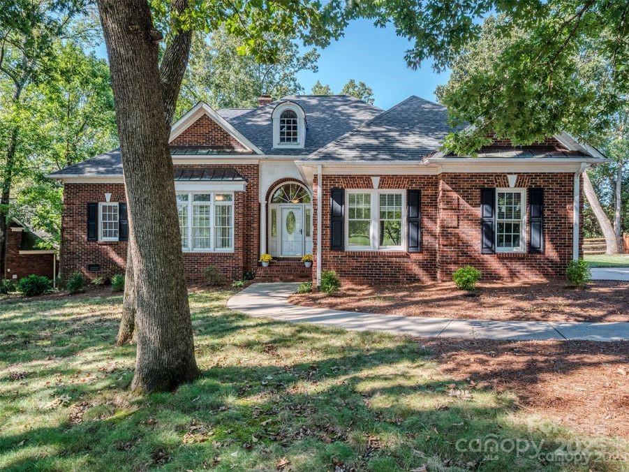 113 Eaglecrest Dr., Matthews, NC 28104