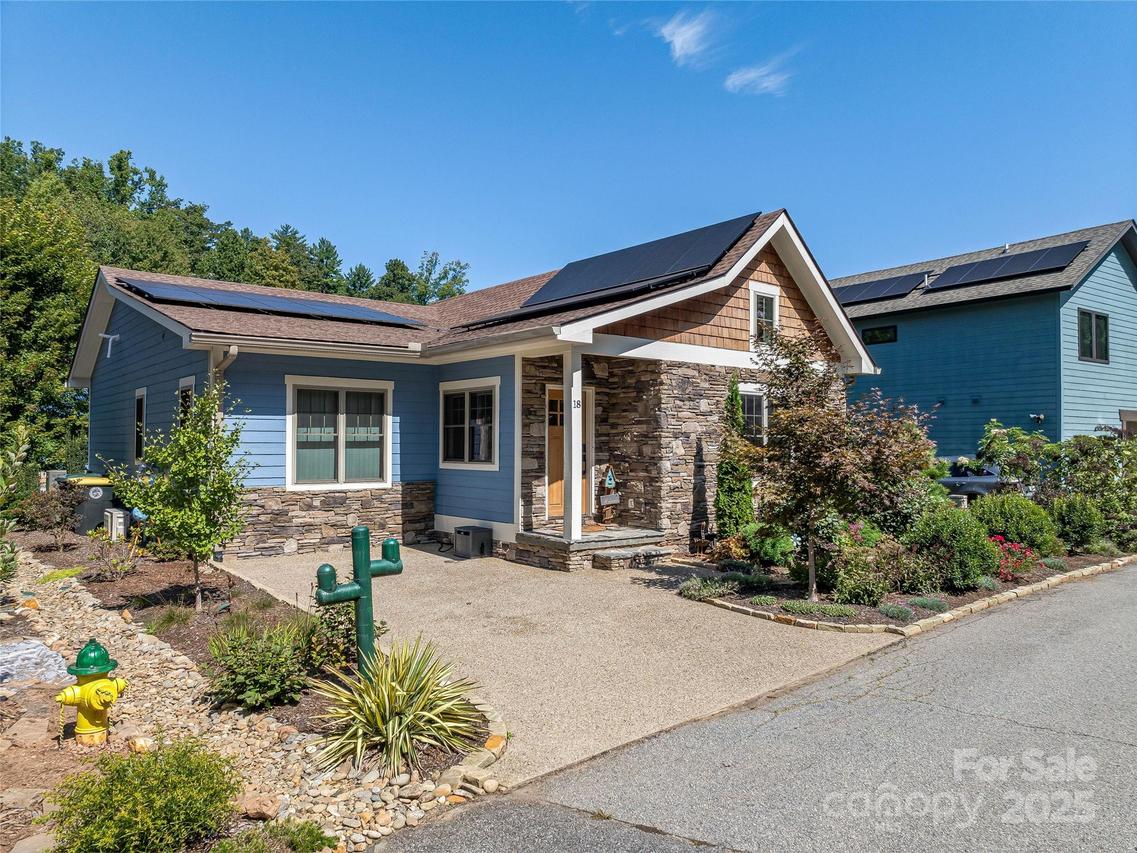 18 Destination Dr., Asheville, NC 28806