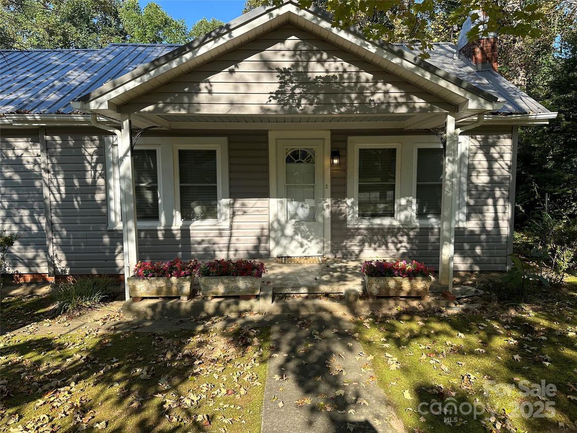 290 Old Hwy 10 Rd., Marion, NC 28752