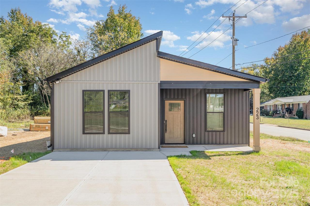 223 Robin Cir., Salisbury, NC 28144