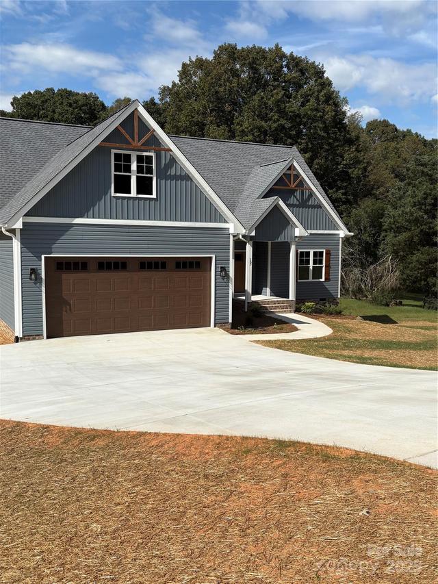 157 Twin Cedars Rd. #3, Mocksville, NC 27028
