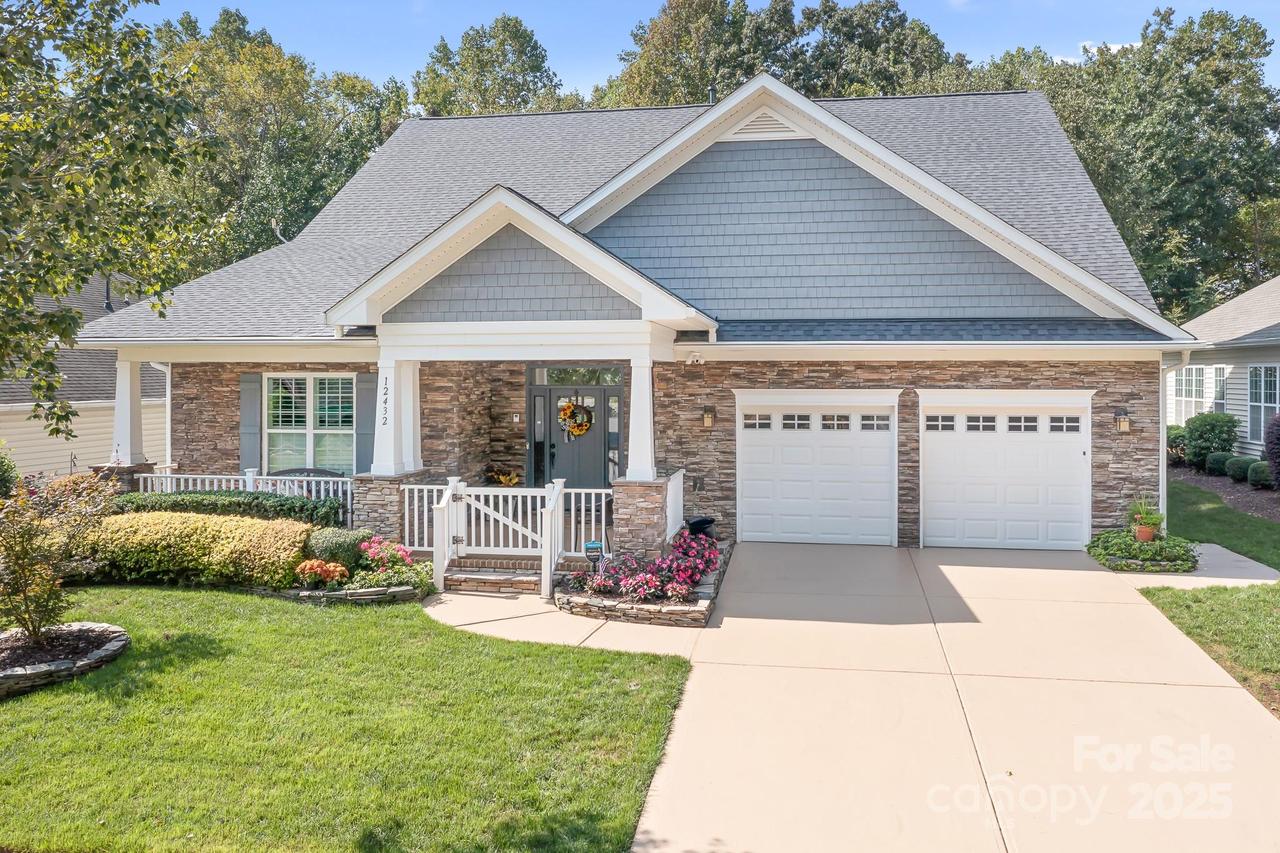 12432 Meetinghouse Dr., Cornelius, NC 28031