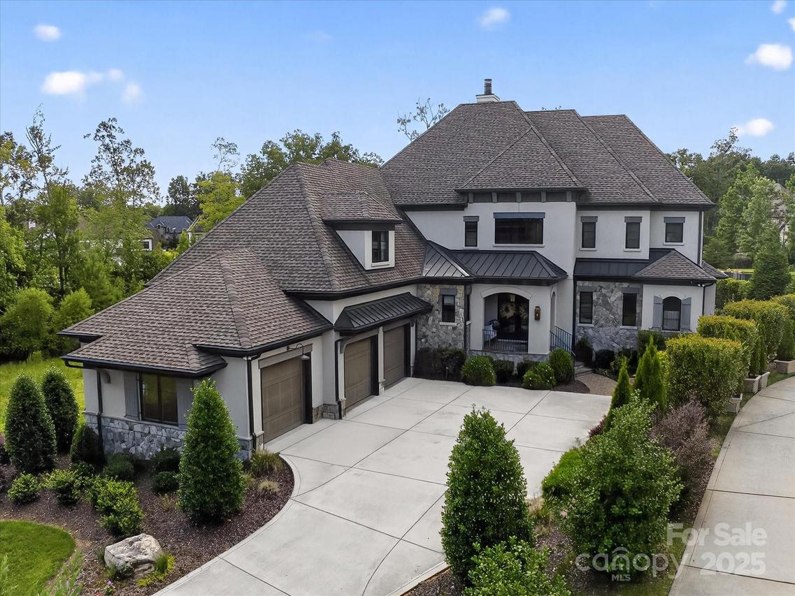 210 Woodswail Ct., Waxhaw, NC 28173