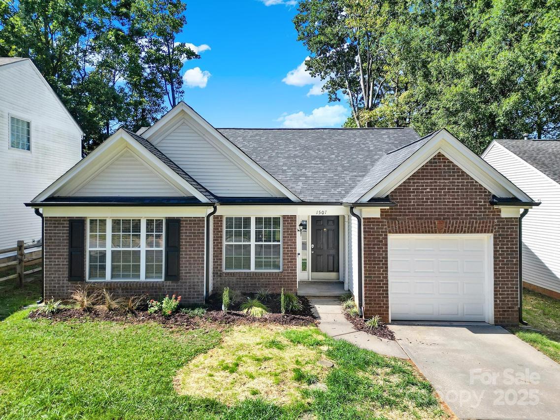 1507 Rumstone Ln., Charlotte, NC 28262