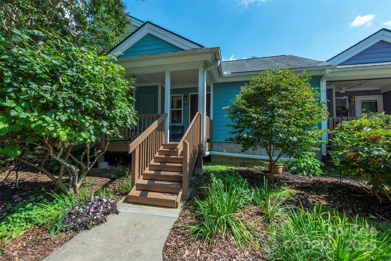 43 Vermont Ct. #D14, Asheville, NC 28806