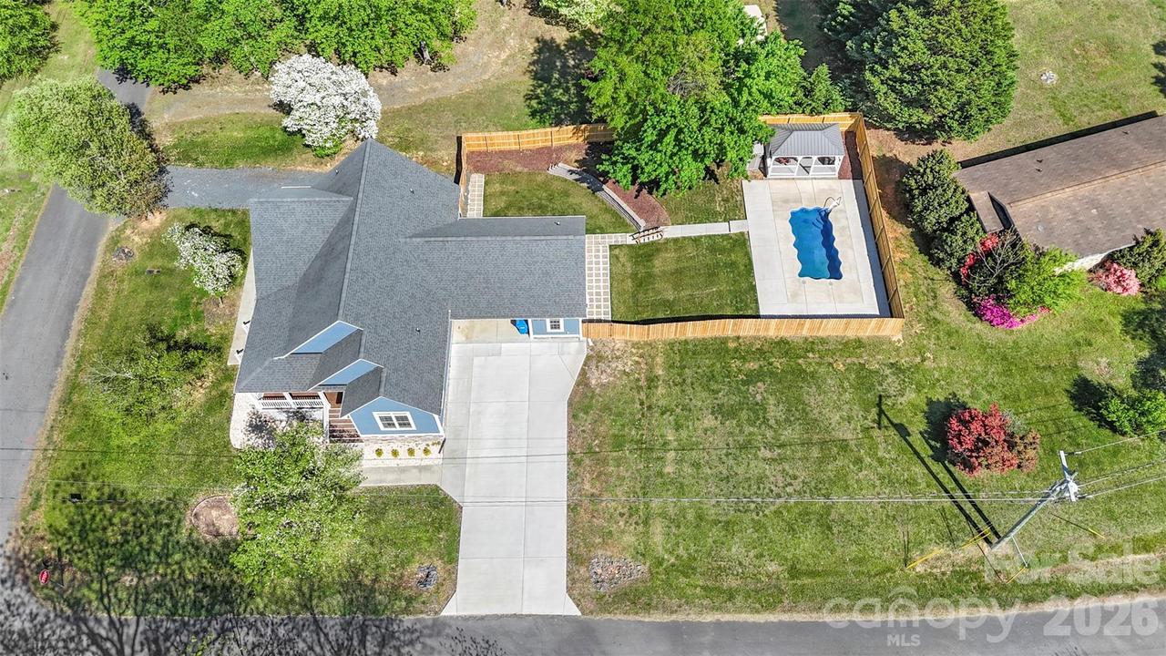 206 Montclair Dr., Locust, NC 28097