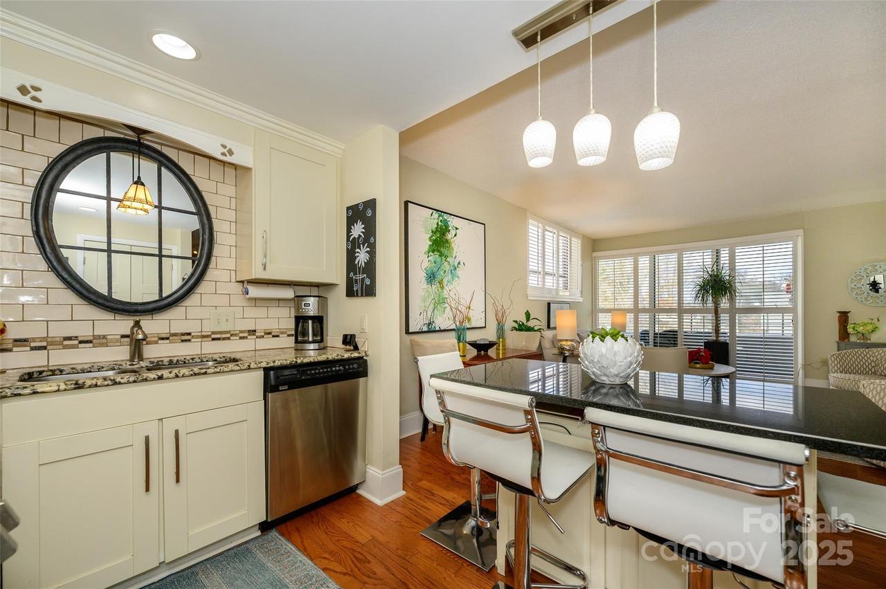 1300 Reece Rd. #411, Charlotte, NC 28209