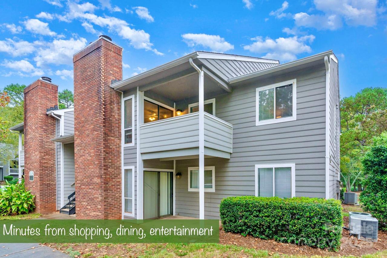 3215 Heathstead Pl., Charlotte, NC 28210