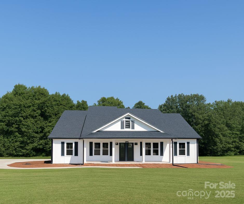 102 Obando Dr., Lawndale, NC 28090