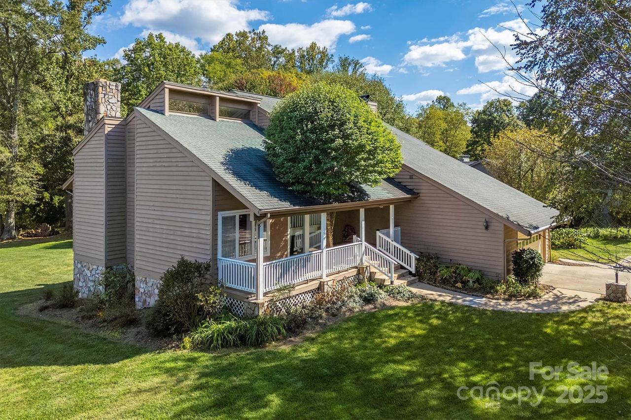 428 Bost Rd., Morganton, NC 28655