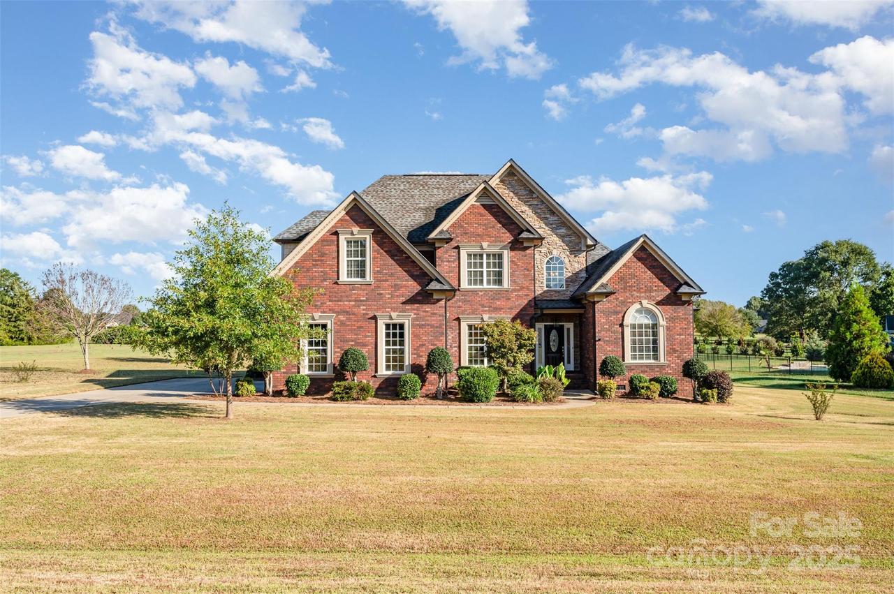 4933 Campobello Dr., Monroe, NC 28110
