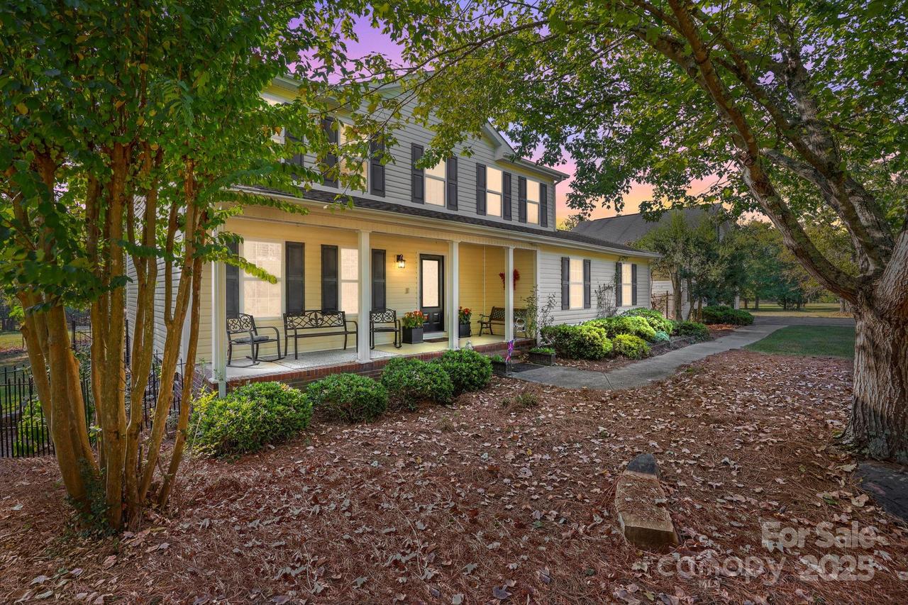 6827 England Rd., Midland, NC 28107
