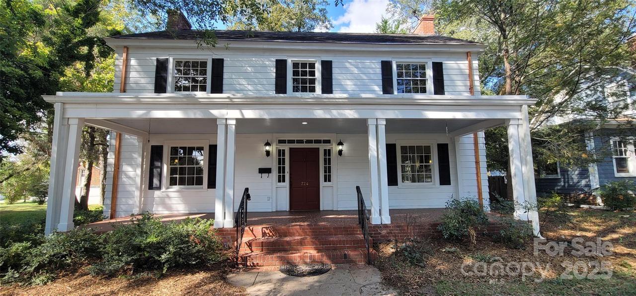 724 W Warren St., Shelby, NC 28150