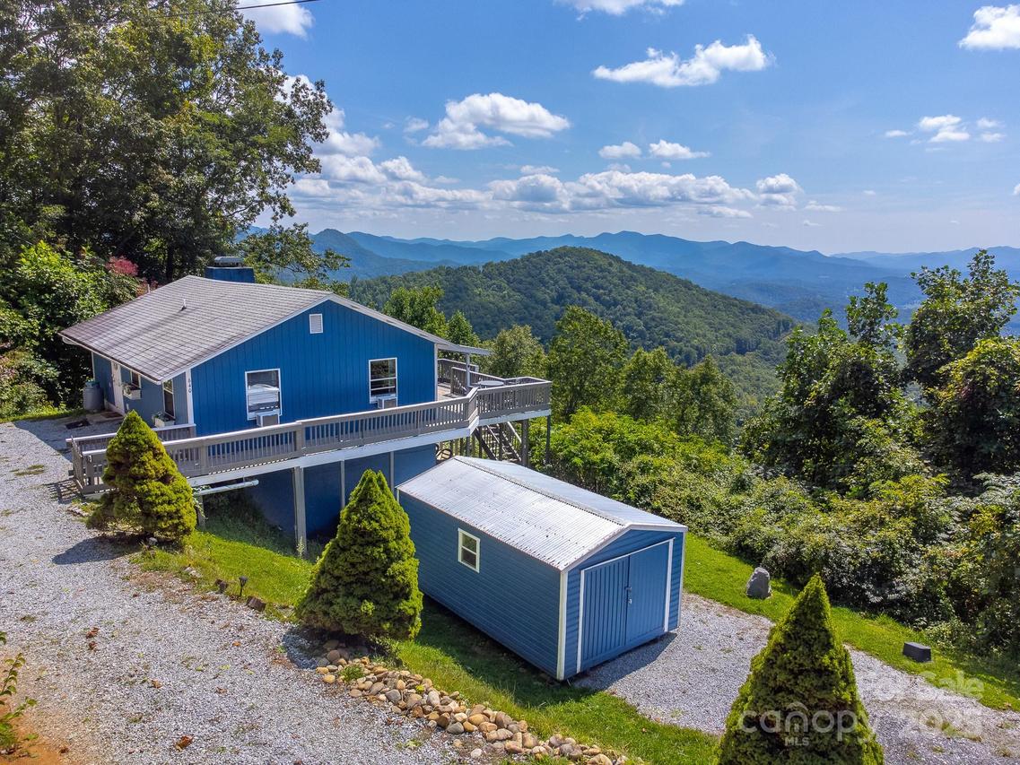 640 Flowers Gap Rd., Franklin, NC 28734