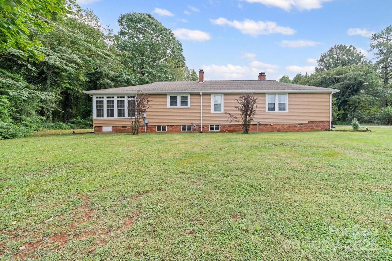 745 Dukeville Rd., Salisbury, NC 28146