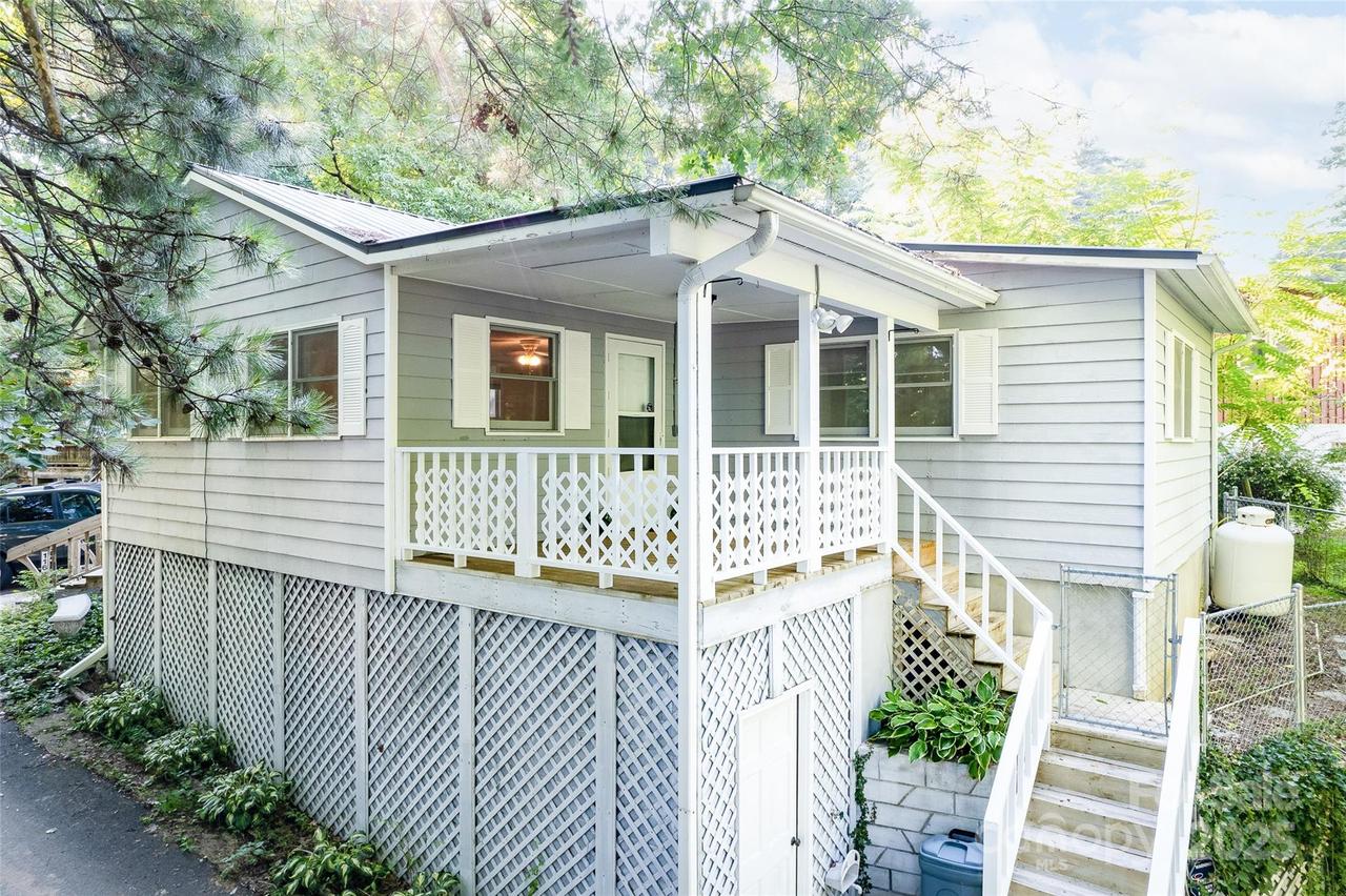 116 Heritage Hollow Cir., Franklin, NC 28734