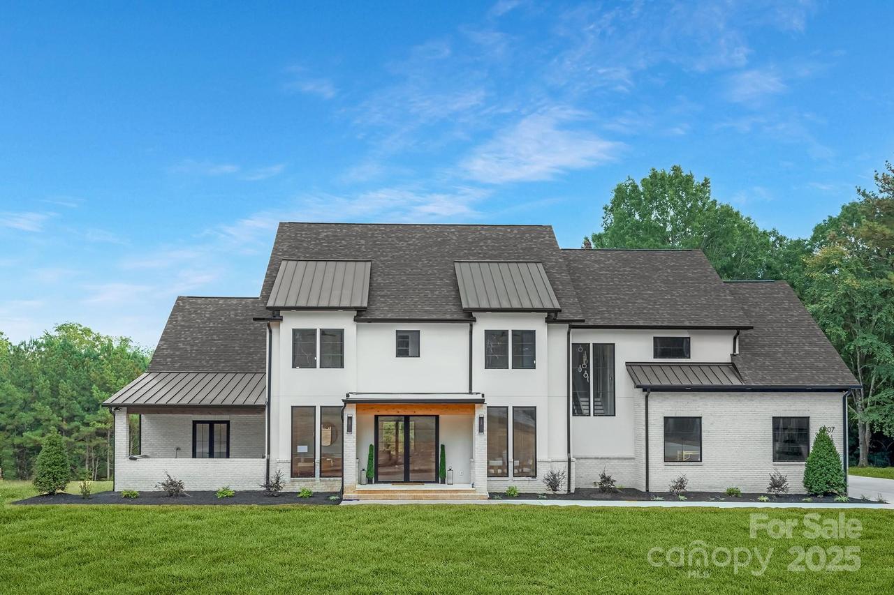 6907 Weddington Matthews Rd., Weddington, NC 28104