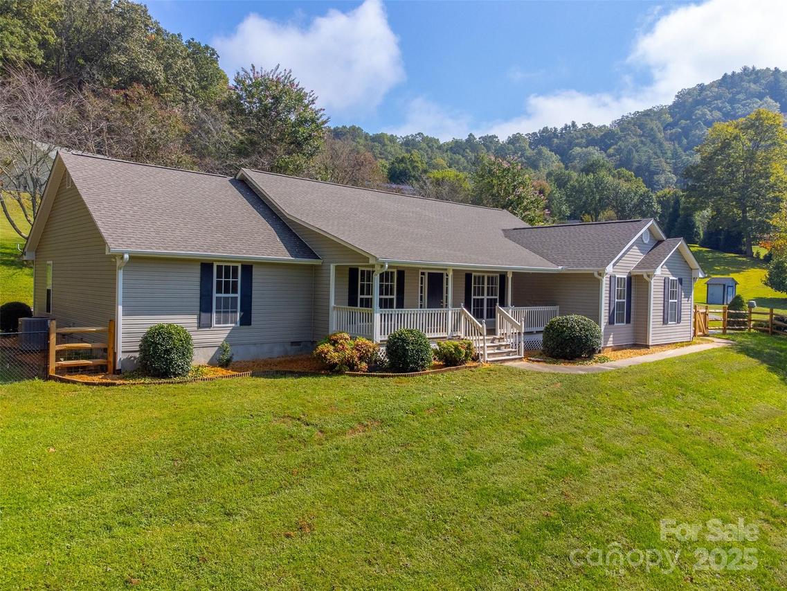 1061 Calvary Church Rd., Sylva, NC 28779