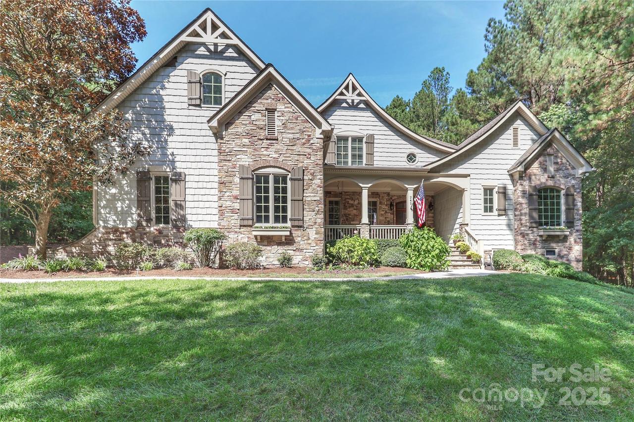 245 Farm Estates Dr., Rockwell, NC 28138