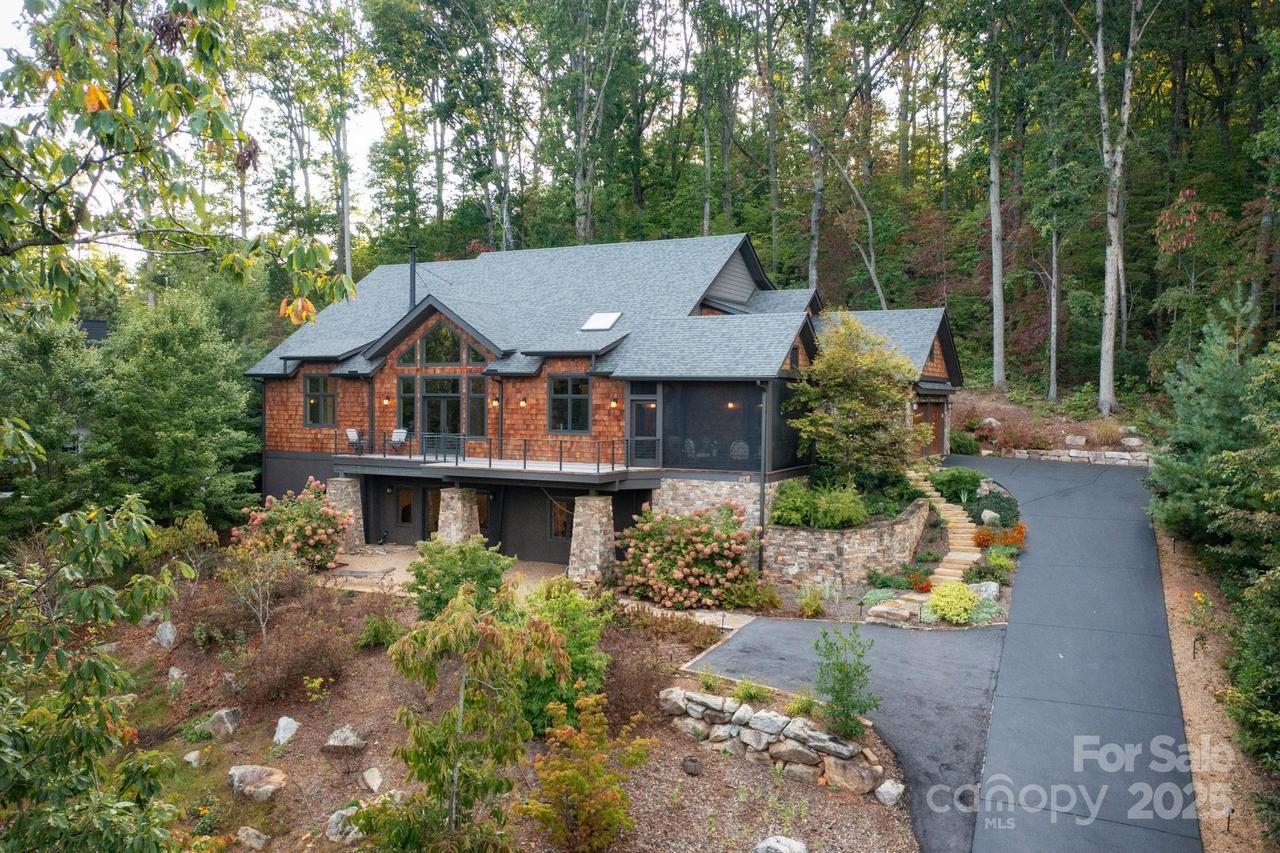 16 Faulkner Ave., Asheville, NC 28805
