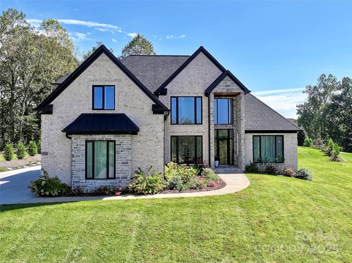 4066 Bob Jones Dr., Conover, NC 28613