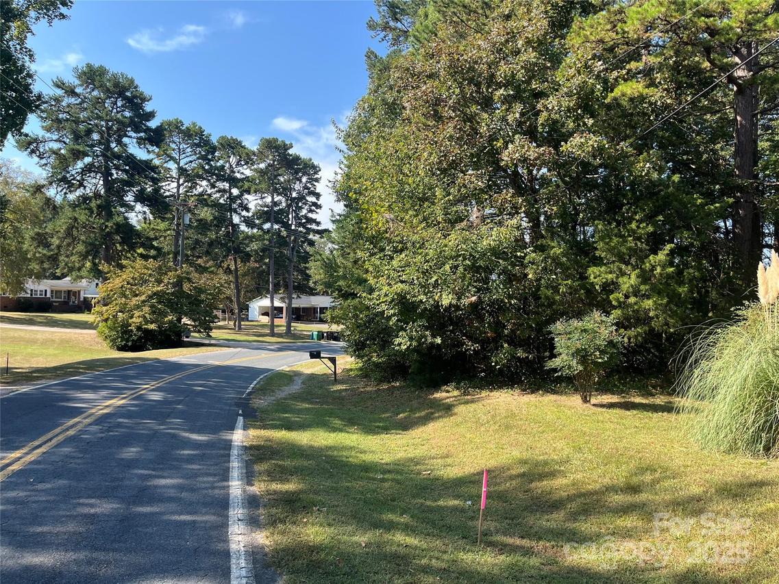 00 Dial St., Kannapolis, NC 28083