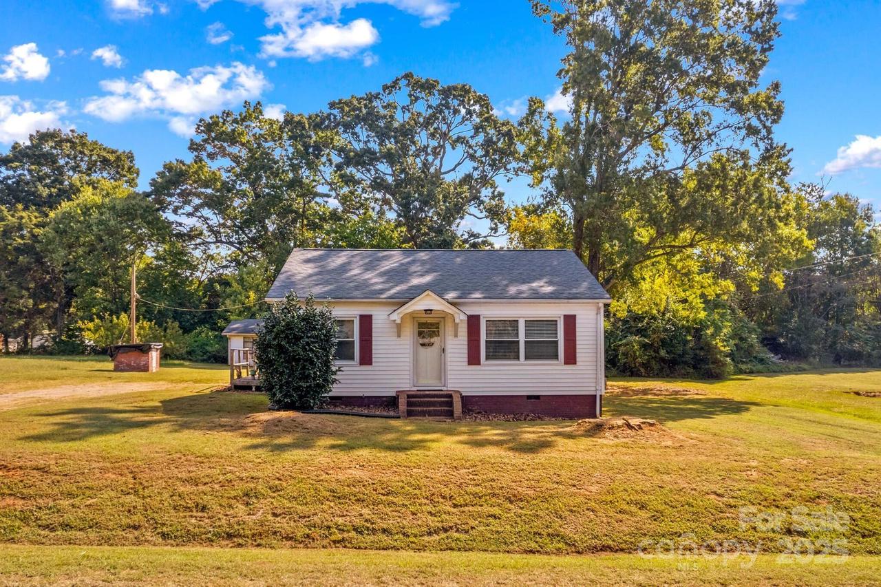185 Homer Corriher Rd., China Grove, NC 28023