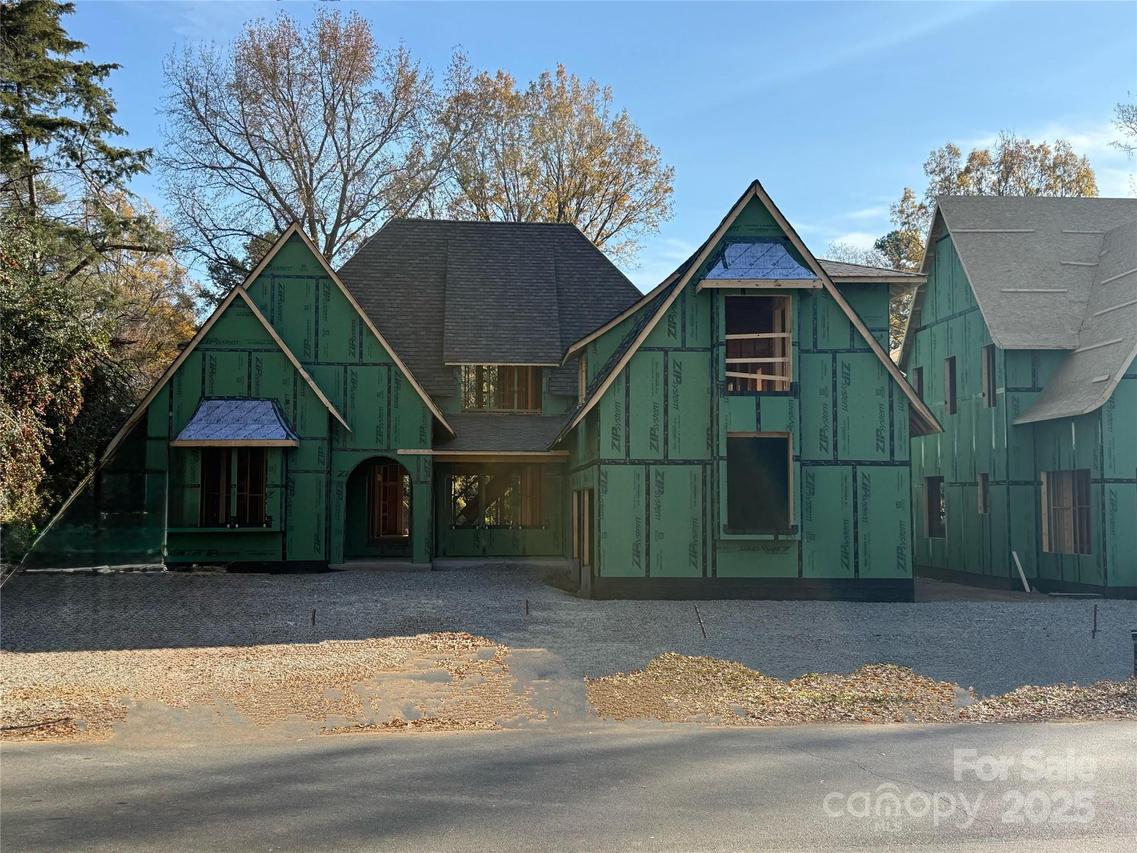 110 Hunter Ln., Charlotte, NC 28211