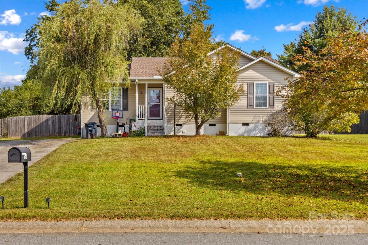123 Garden St., Troutman, NC 28166
