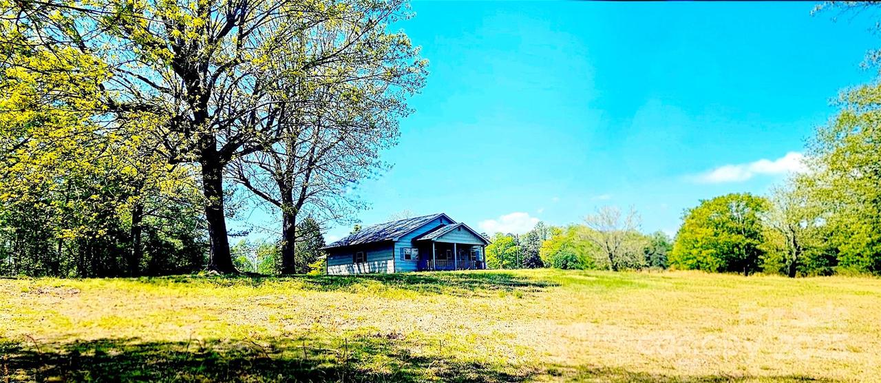 204 Bonaire Ln., Rutherfordton, NC 28139