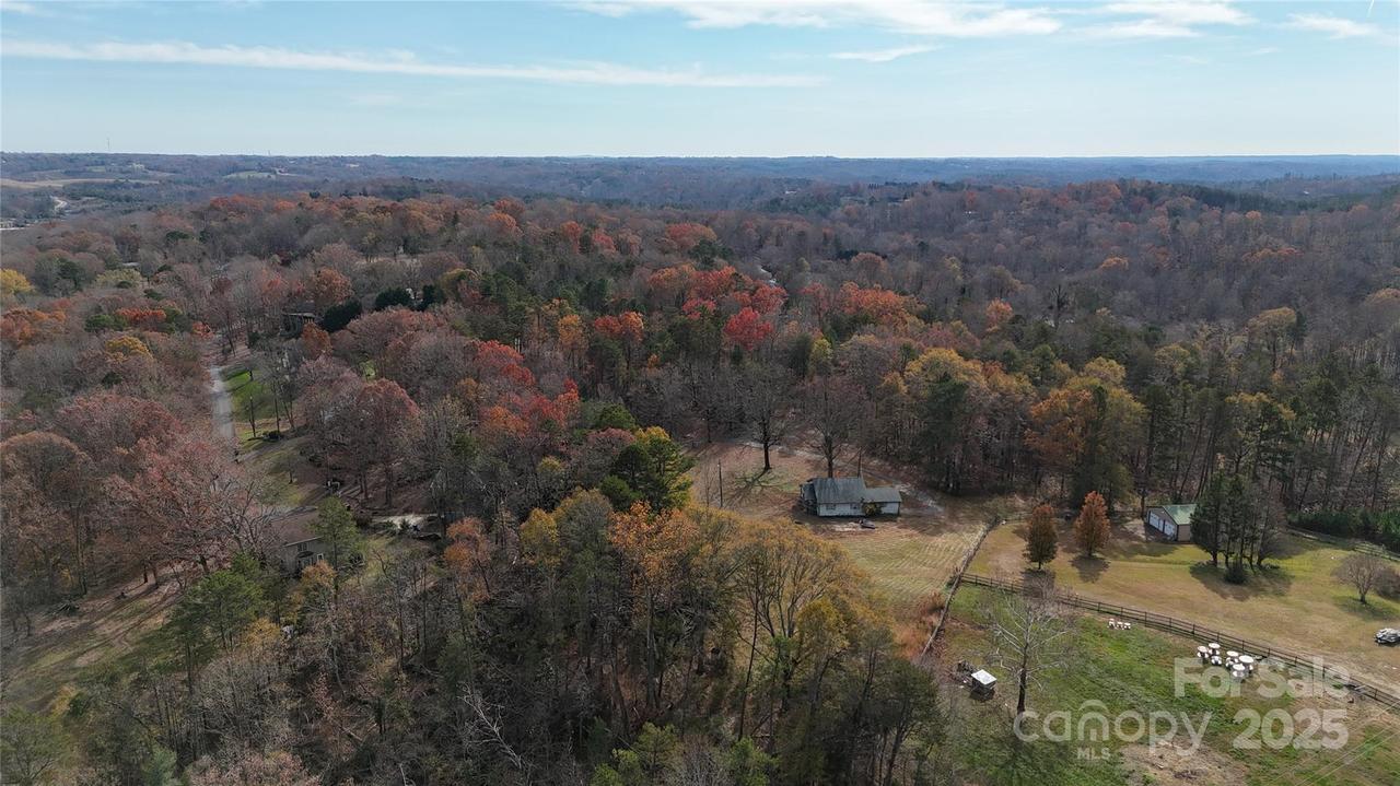 204 Bonaire Ln., Rutherfordton, NC 28139