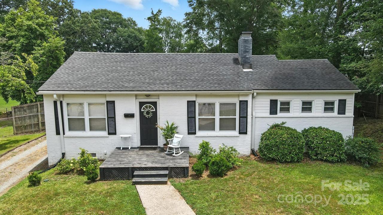 217 Highland St., Mount Holly, NC 28120
