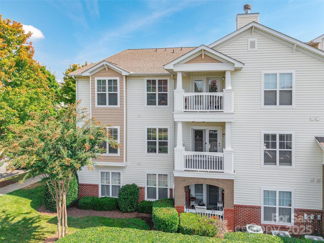 9145 Mcdowell Creek Ct., Cornelius, NC 28031