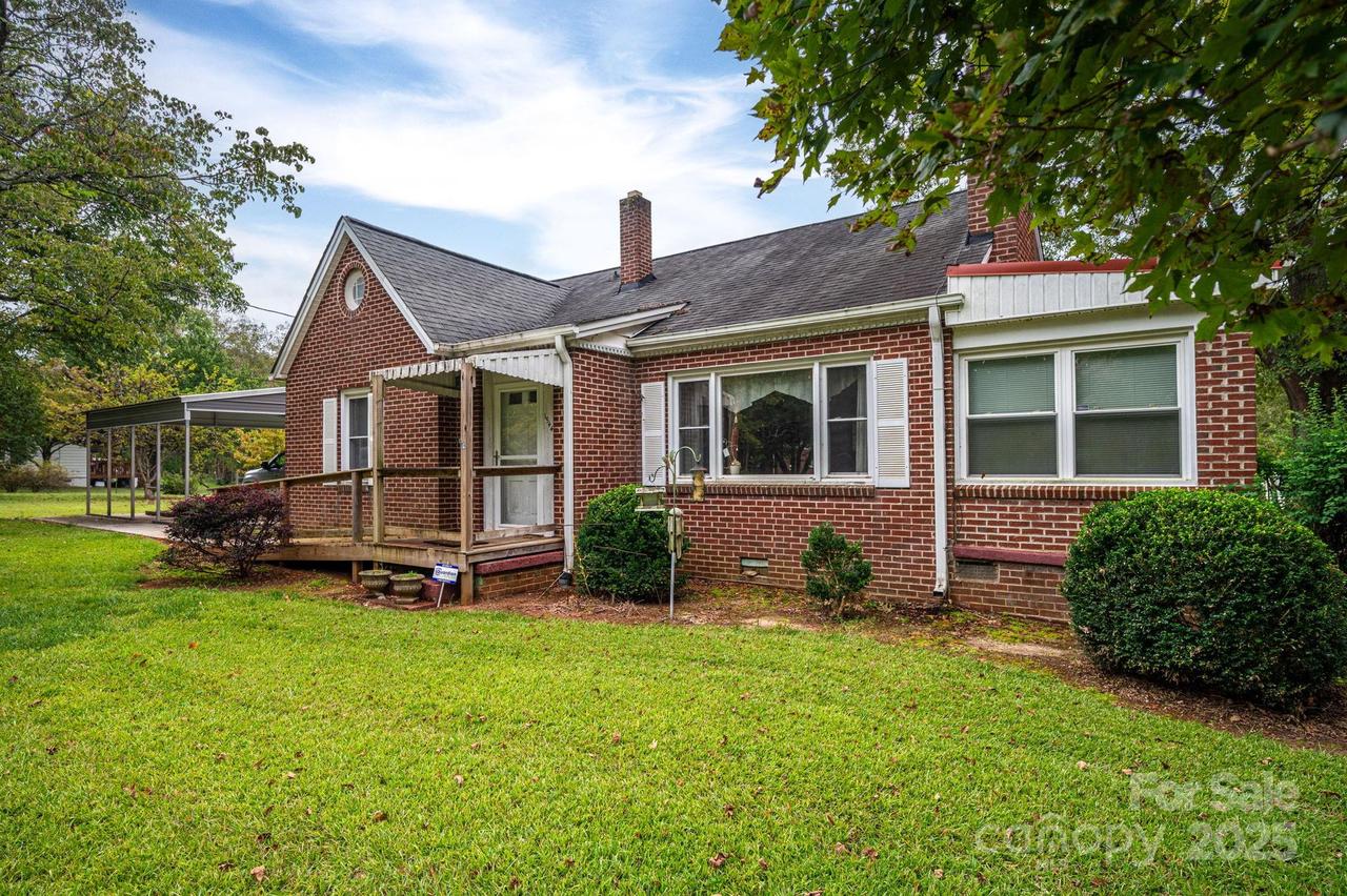 1544 Kings Rd., Shelby, NC 28150