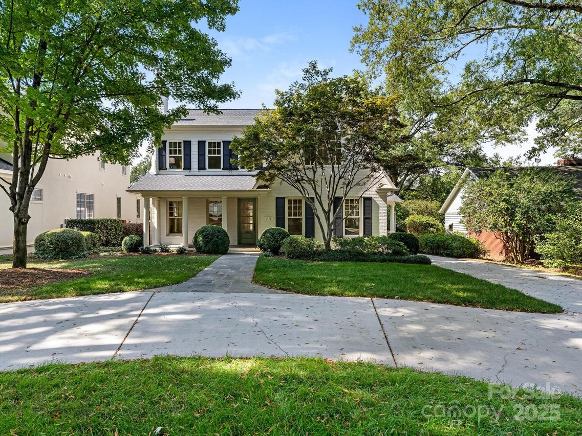 1538 Providence Dr., Charlotte, NC 28211