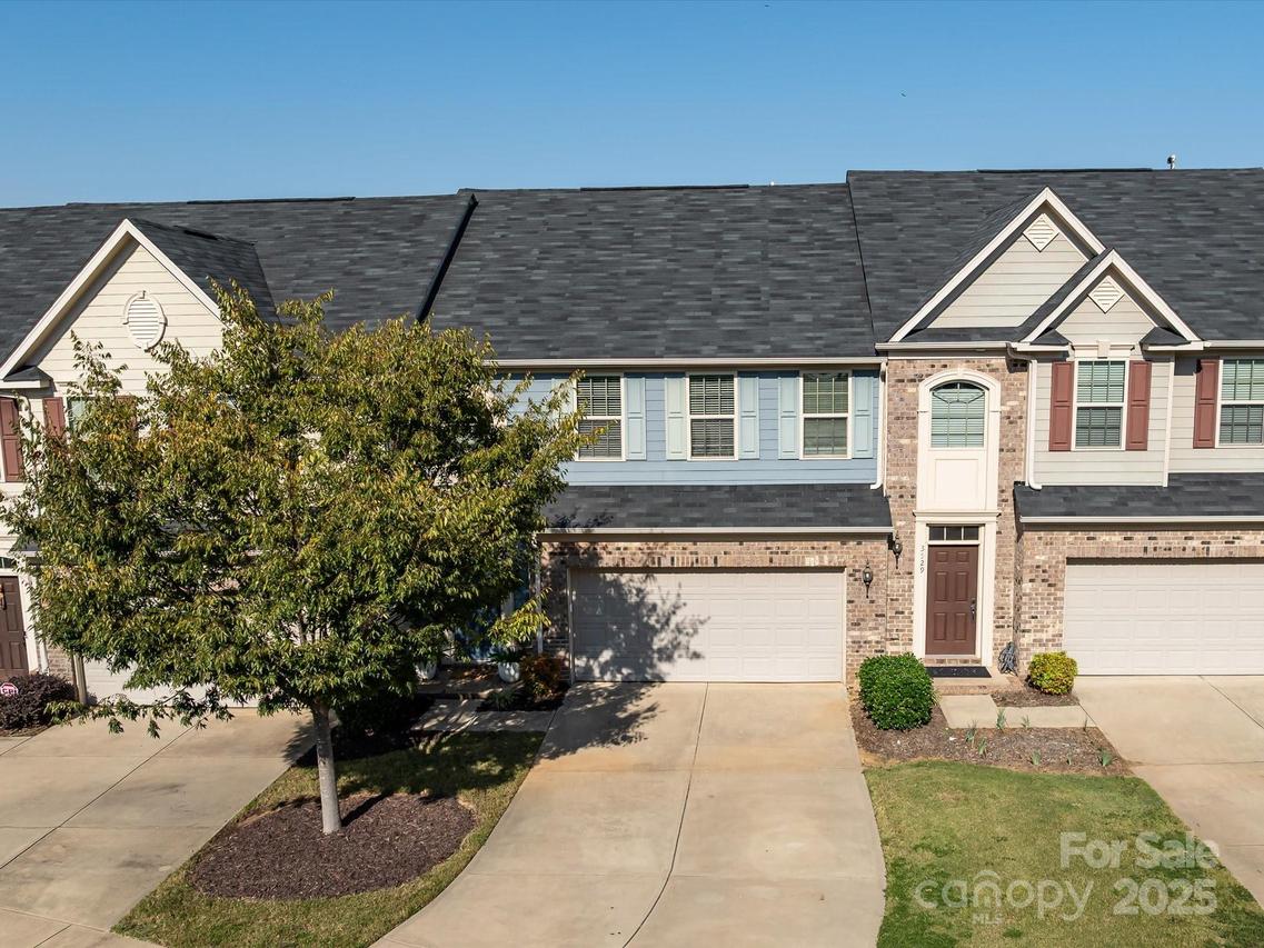3525 Hornets Nest Way, Charlotte, NC 28208
