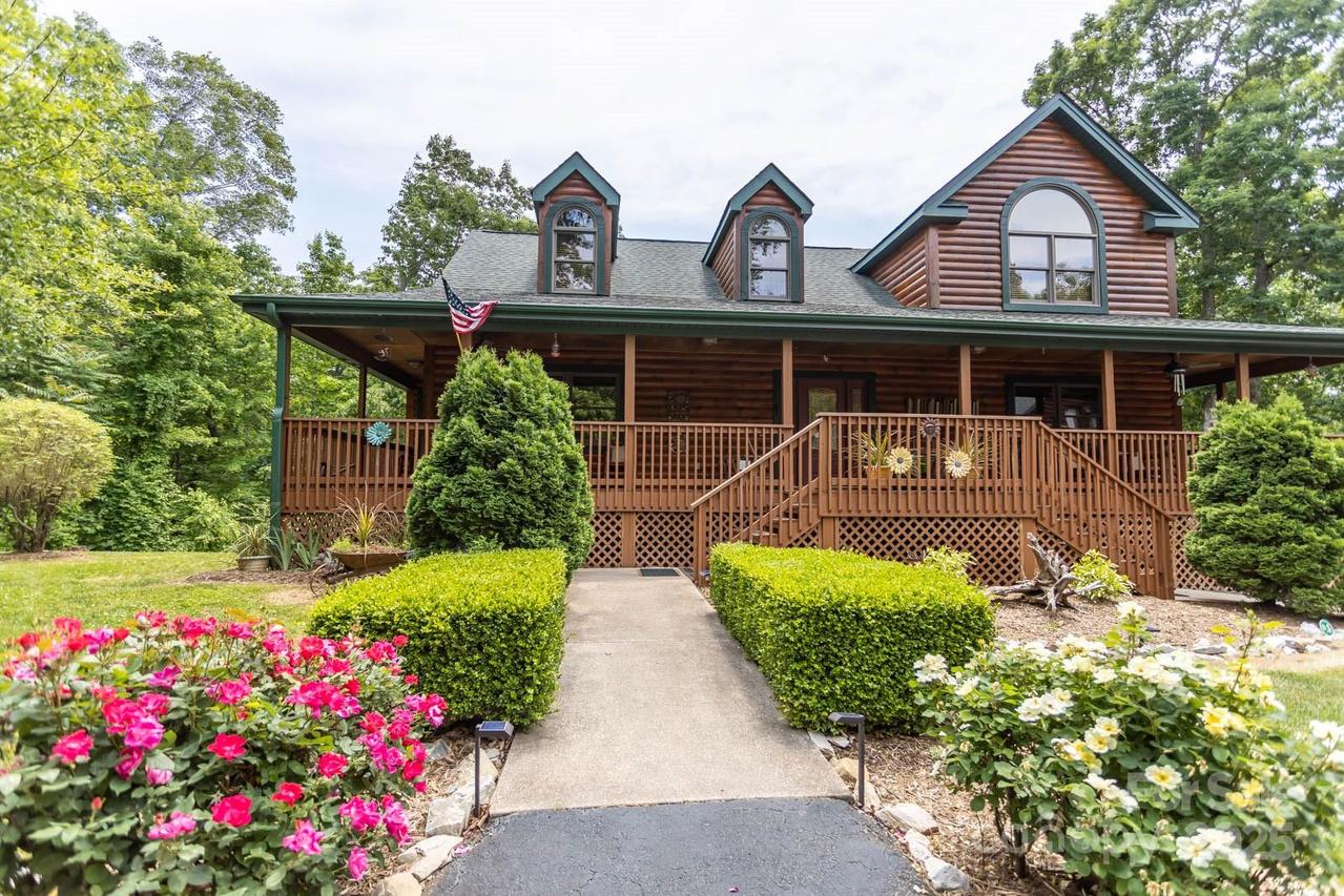 110 Mountain Crest Dr., Marion, NC 28752