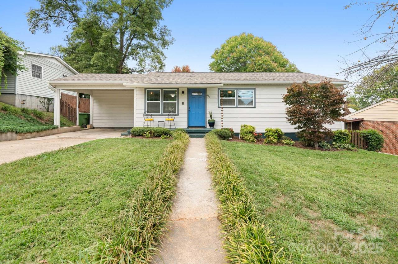 970 W Chapel Rd., Asheville, NC 28803