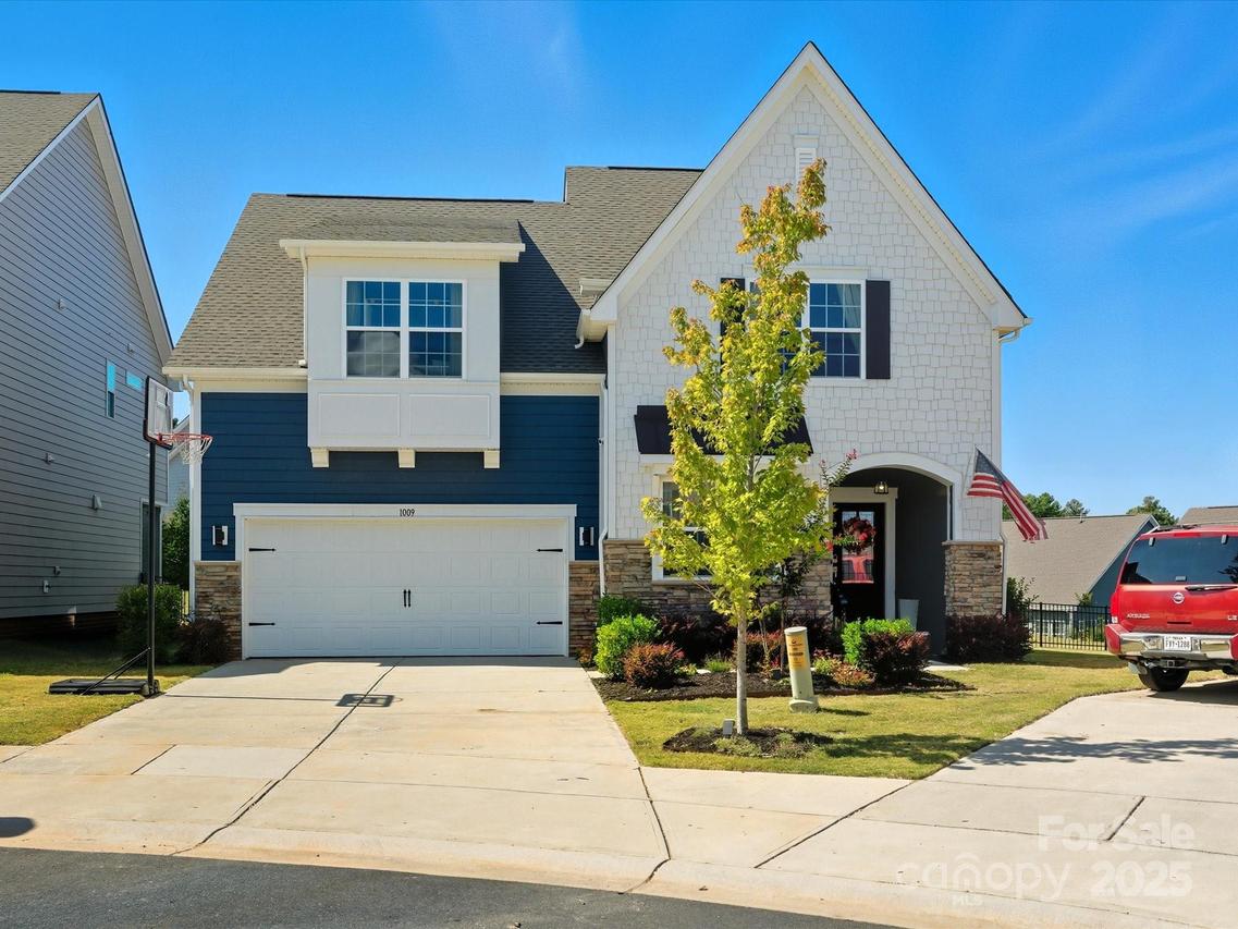 1009 Cheviot Ct., Waxhaw, NC 28173
