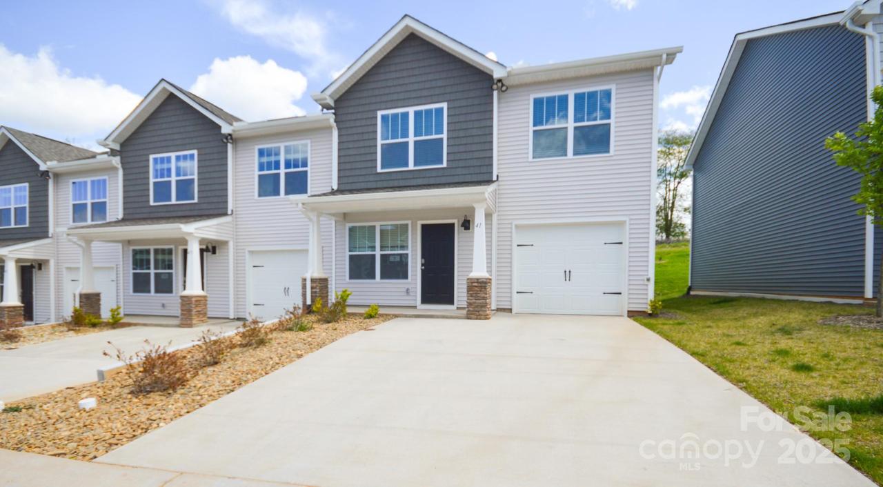 41 Cain Hollow Way, Asheville, NC 28806