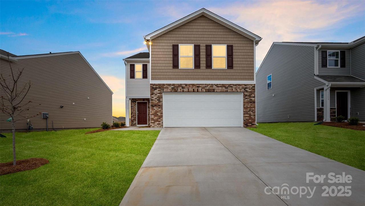 73 Lauren Ln., Hendersonville, NC 28792
