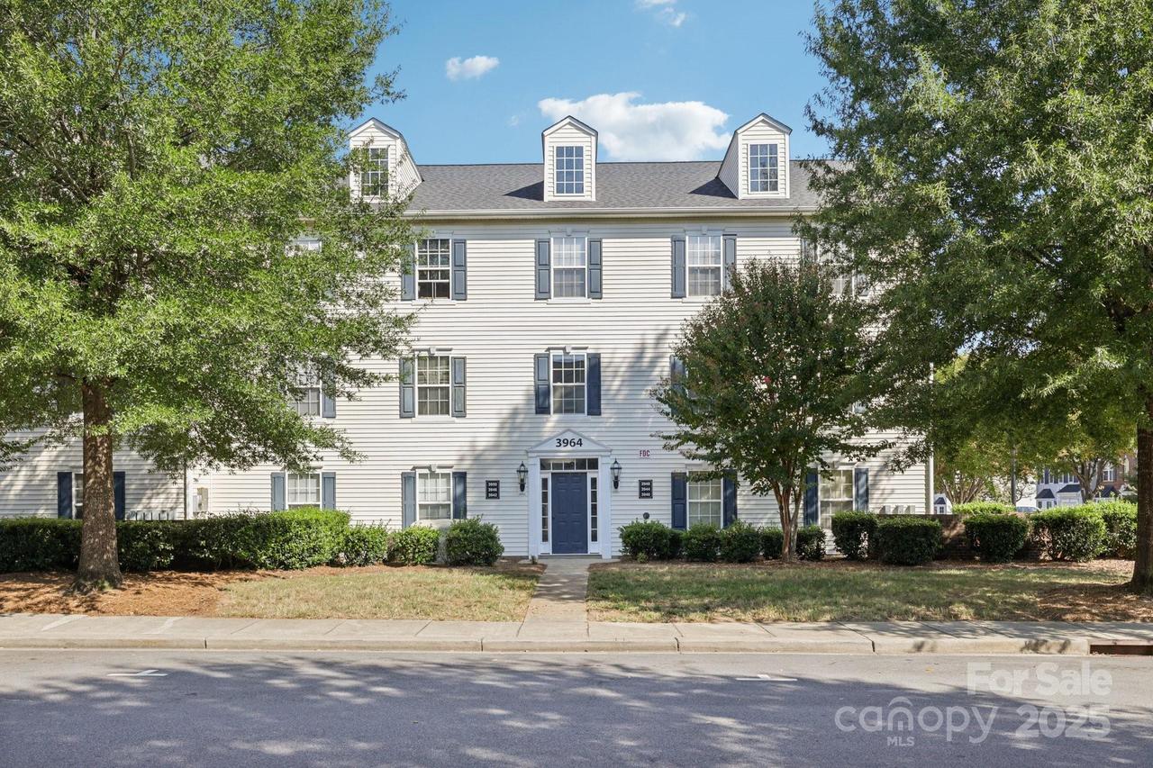 3944 Town Center Rd., Harrisburg, NC 28075