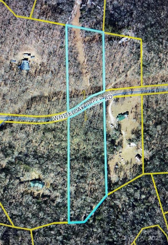 713 White Oak Creek Rd., Burnsville, NC 28714
