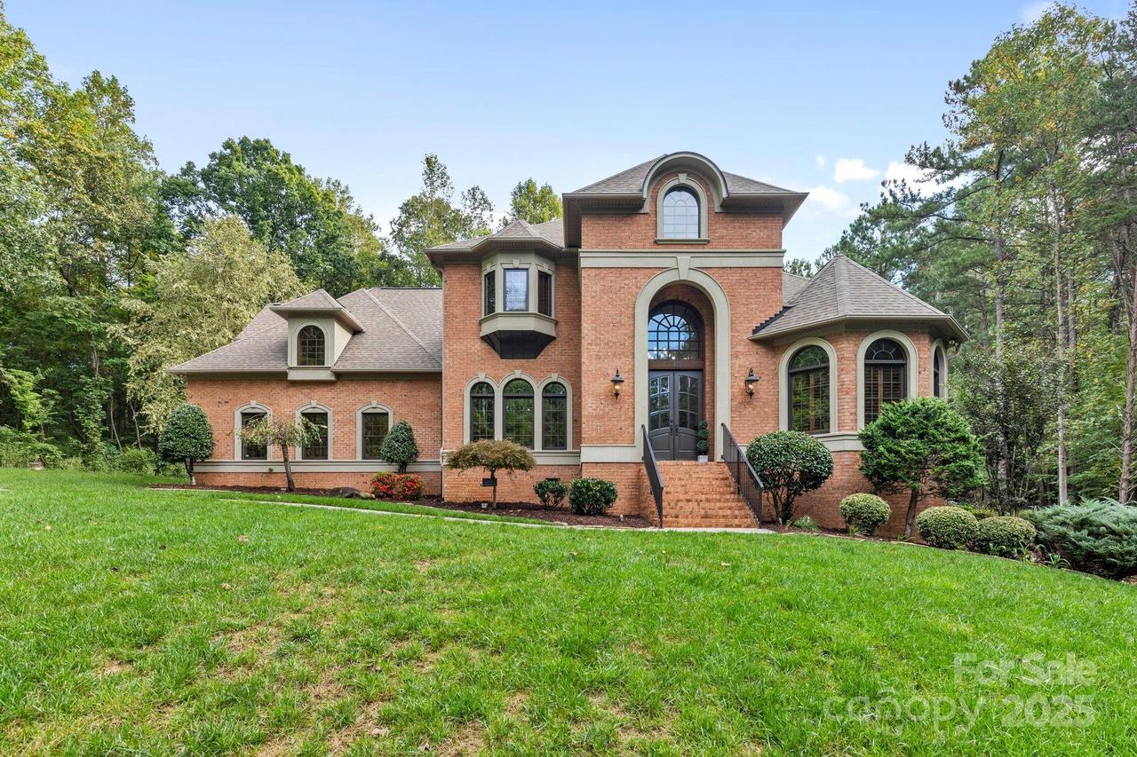 143 Greenbay Rd., Mooresville, NC 28117